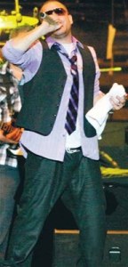 36B57D78-583E-471E-BB19-36E96F9F8C66.jpg__209__400__CROPz0x209y400